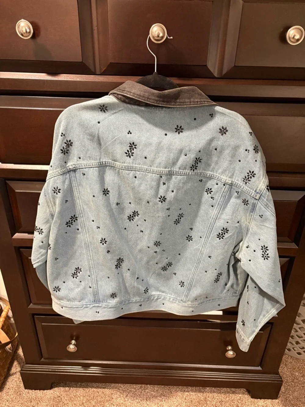 H&M Light Blue Denim Jean Jacket with Black Collar and Floral Eyelet Details - Picture 3 of 3
